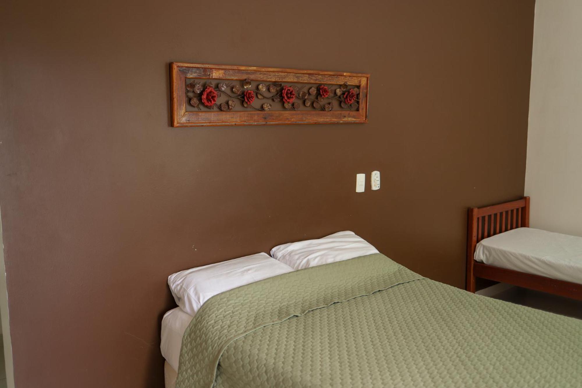 Hotel Vale Silvestre Eco Park Governador Valadares Esterno foto